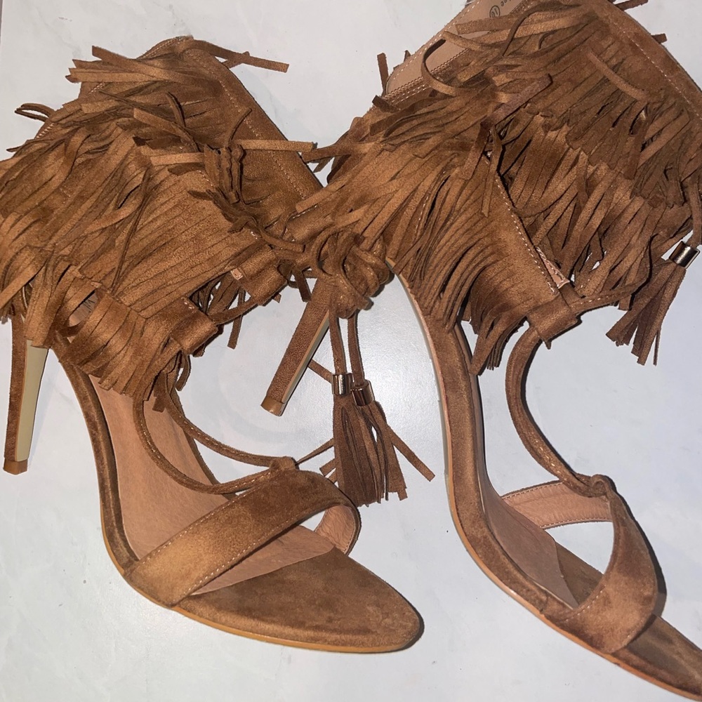 Sassy Tassle Stilletto